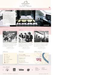 Creation graphique de la page d-accueil du site "Au coeur de Bordeaux" destiné aux femmes d'affaires. 