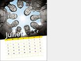Calendrier pour un club de football-Création et traitement images noir et blanc et couleur-Mois de juillet