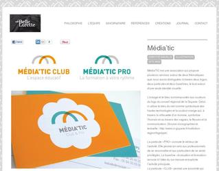 Média'TIC est une association qui propose plusieurs services autour de deux thématiques que nous avons distinguées à travers deux logos, deux particules et deux baselines, le tout autour d'une seule identité visuelle.