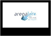 Recherche et conception d?un logo pour la salle polyvalente ARENA LOIRE
3 pistes proposées - Modifications
1 - Etape de recherche créative - Proposition de 3 pistes créatives distinctes.
Le but étant de mettre en valeur la salle en lui donnant une identité forte
et identifiable facilement.
Modifications des différentes pistes selon vos souhaits
2 - Après les modifications, choix d?une piste créative - Evolution du logo choisi vers sa
forme définitive - Validation des couleurs et des polices
3 - Déclinaison du logo dans différents environnements