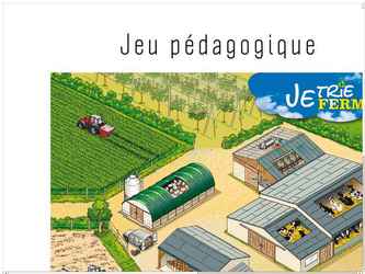 Plateau de jeu sur le thème du recyclage de déchets agricoles. L'objectif étant de sensibiliser le jeune public à l'effort des agriculteurs dans la gestion des déchets et faire connaître leur devenir après recyclage. Le plateau s'accompagne de plots "déchets" et d'anneaux "recyclage" qu'il faut associer.