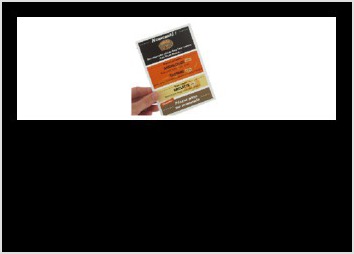 Création de l'identité graphique pour un artisan - pizza à emporter.
Logo existant, travail pour la charte graphique pour le flyer, panneau menu des magasins, carte extérieur, carte de fidélité,...